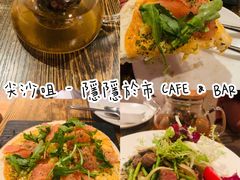 -layback cafe & bar