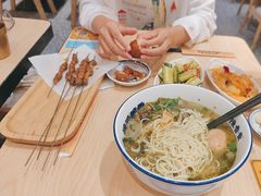 -陳香貴·蘭州牛肉面(月星环球港店)