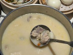 -煲王粤菜餐厅(中侨中心店)