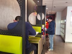 -麦当劳(静安寺店)