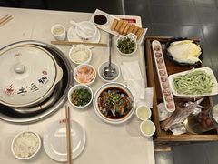 -土连锅·现熬养生汤锅(梁家巷店)