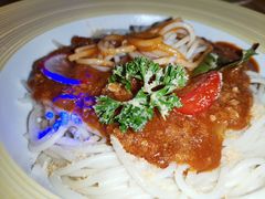 -樱花里音乐餐吧·牛扒椰子鸡(东圃店)