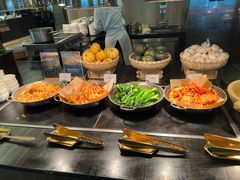 -圣丰索菲特·2 On 988 Café 自助餐厅