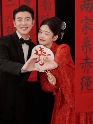 -樱花婚纱摄影