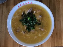 -文山荷鲜居(翠湖店)