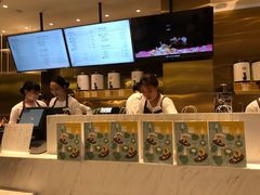 -奈雪的茶(湖滨银泰in77C区PRO店)