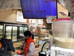 -白玉兰食品(汇联商厦店)