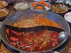 -萍姐火锅·公路夜市(武汉首店)