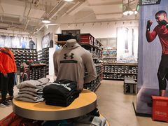 -UNDER ARMOUR(新燕莎奥莱店)