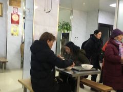 大堂-汪家馄饨(集庆路店)