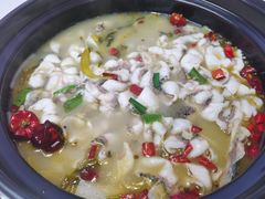 中辣酸菜鱼-周渝食惦酸菜鱼(青浦店)