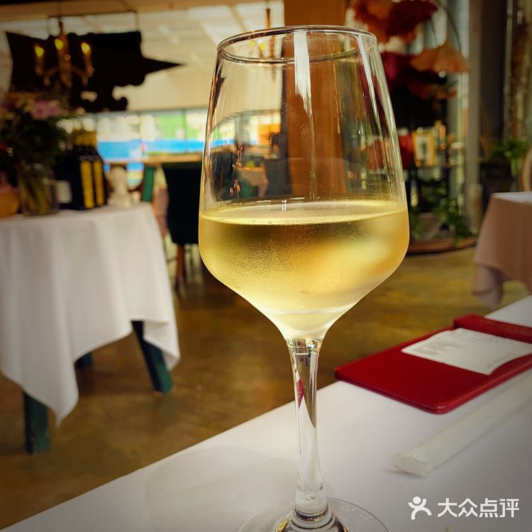 七夕餐厅推荐 | 梦幻空中花园里的浪漫西餐约会🎀