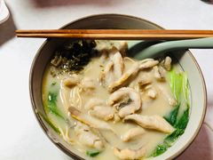 -明呈黄鱼面馆(斜土路店)
