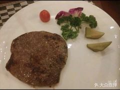 -六国饭店·俄餐·西餐(吊桥公园店)
