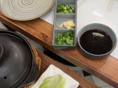 -喃喃椰·糟粕醋·椰子鸡火锅(七堡花园店)