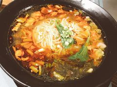 -八月美食小馆(银泰城总店)
