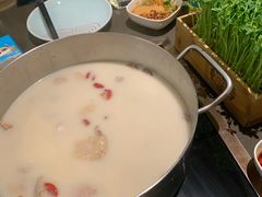 -捞王锅物料理(上海世茂广场店)