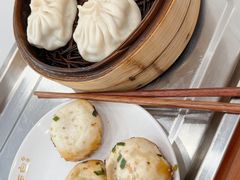 -老西白点心店