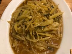 土豆丝炒酸菜-云南饭店