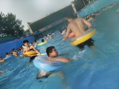 -欢乐水魔方水世界