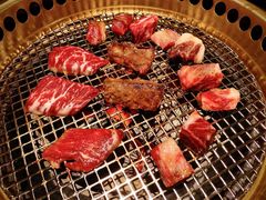 -铭牛烧肉·和牛海鲜自助(高新月牙湖店)