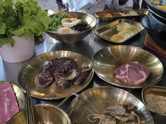 -胡悦里韩式烤肉(芝罘万达广场店)