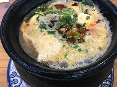 臭豆腐米线-双桥园·云南过桥米线(古城南门店)