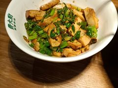 -费大厨辣椒炒肉(万家丽一店)