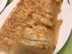 牛肉胡萝卜锅贴-大眼锅贴水饺(河东店)