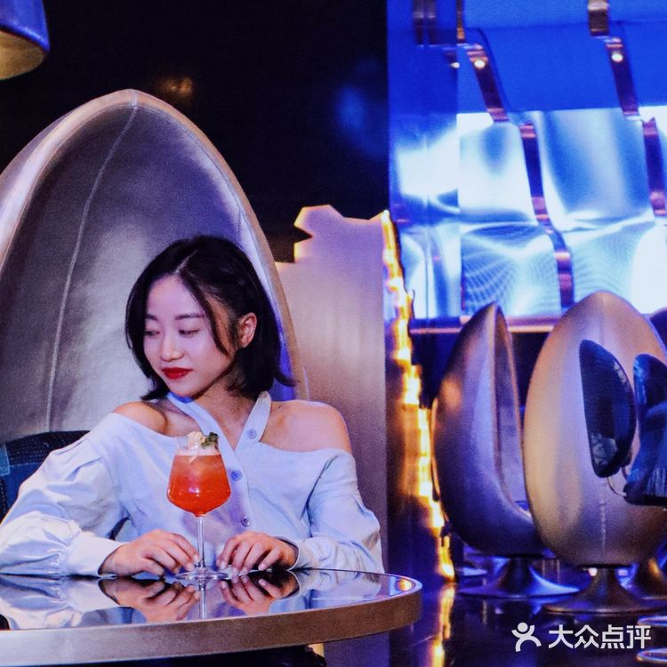 成都探店🍻|IFS这家居酒屋酷到我了‼️