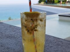 -瑰丽酒店·海吧·天际下午茶·现场DJ·天台酒吧