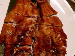 香煎鲈鱼-粗茶淡饭·汉口公馆(循礼门店)