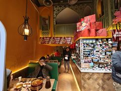 -耶里夏丽·新疆菜·28年喀什老馆(田林东路店)