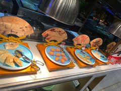 -舜耕山庄四时万和自助餐厅