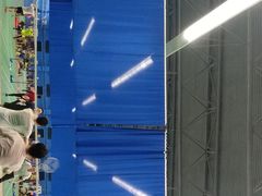 -中地华冠羽毛球俱乐部