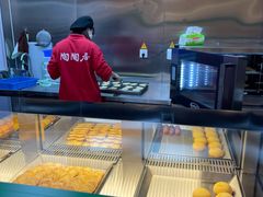 面包甜点陈列柜-良枫友信(陈家祠店)
