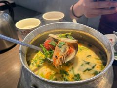 -大头虾越式风味餐厅(光明广场店)