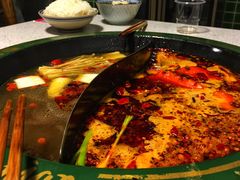 菌汤鸳鸯锅-有拈头成都市井火锅(南山总店)