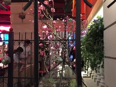 -沪小胖小龙虾(淮海中路旗舰店)