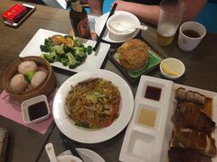 -百联临沂购物中心(临沂路店)