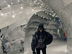 -涨巢·潮玩水疗局