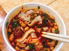 -覃肥叔桂林米粉(粮道街店)