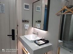 -海悦酒店(白石洲地铁站世界之窗店)