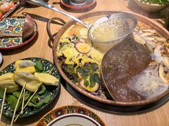 -洱火云南酸菜牛肉火锅(石景山当代商城店)