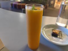 -一坐一忘云南菜(嘉里中心店)