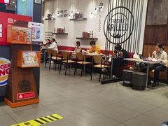 -汉堡王(大连柏威年餐厅店)
