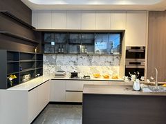 -米兰天地装饰(红星美凯龙旗舰店)