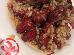 -肥肥虾庄·金牌油焖大虾(汉口城市广场店)