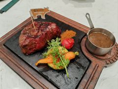 -西语·炭烧牛排(卓越中寰店)