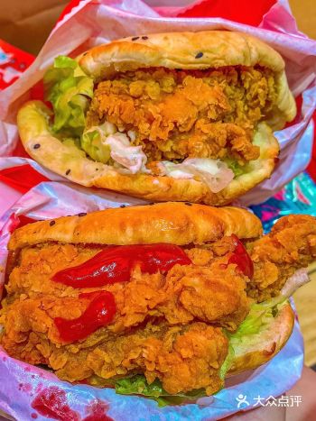 吃到这么好吃的平价汉堡是我应得的